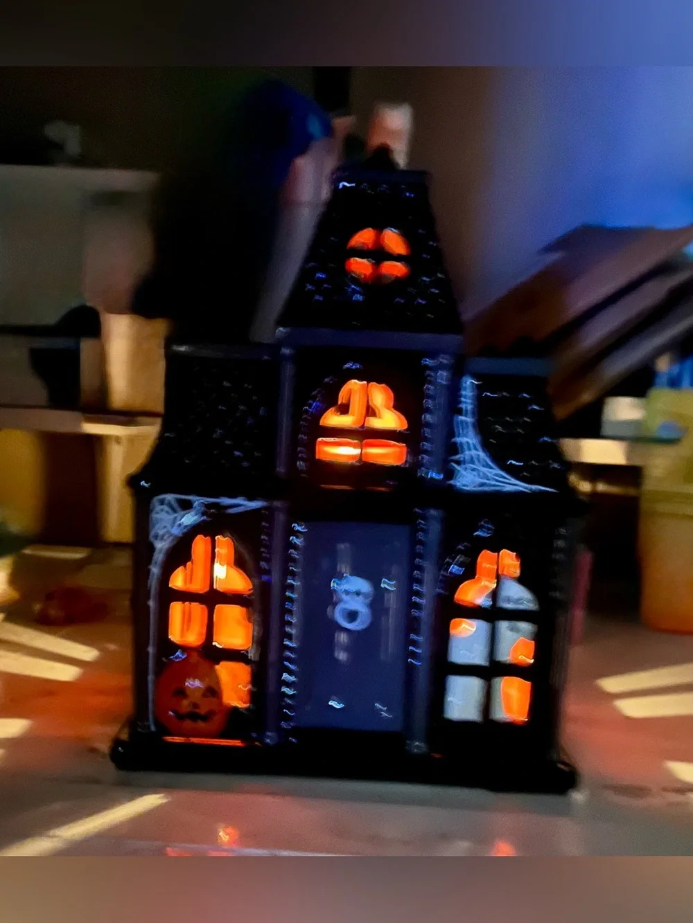 Slatkin & Co. Ceramic 👻 Haunted House 🎃 Luminary Like New 8X12in Vintage In Box